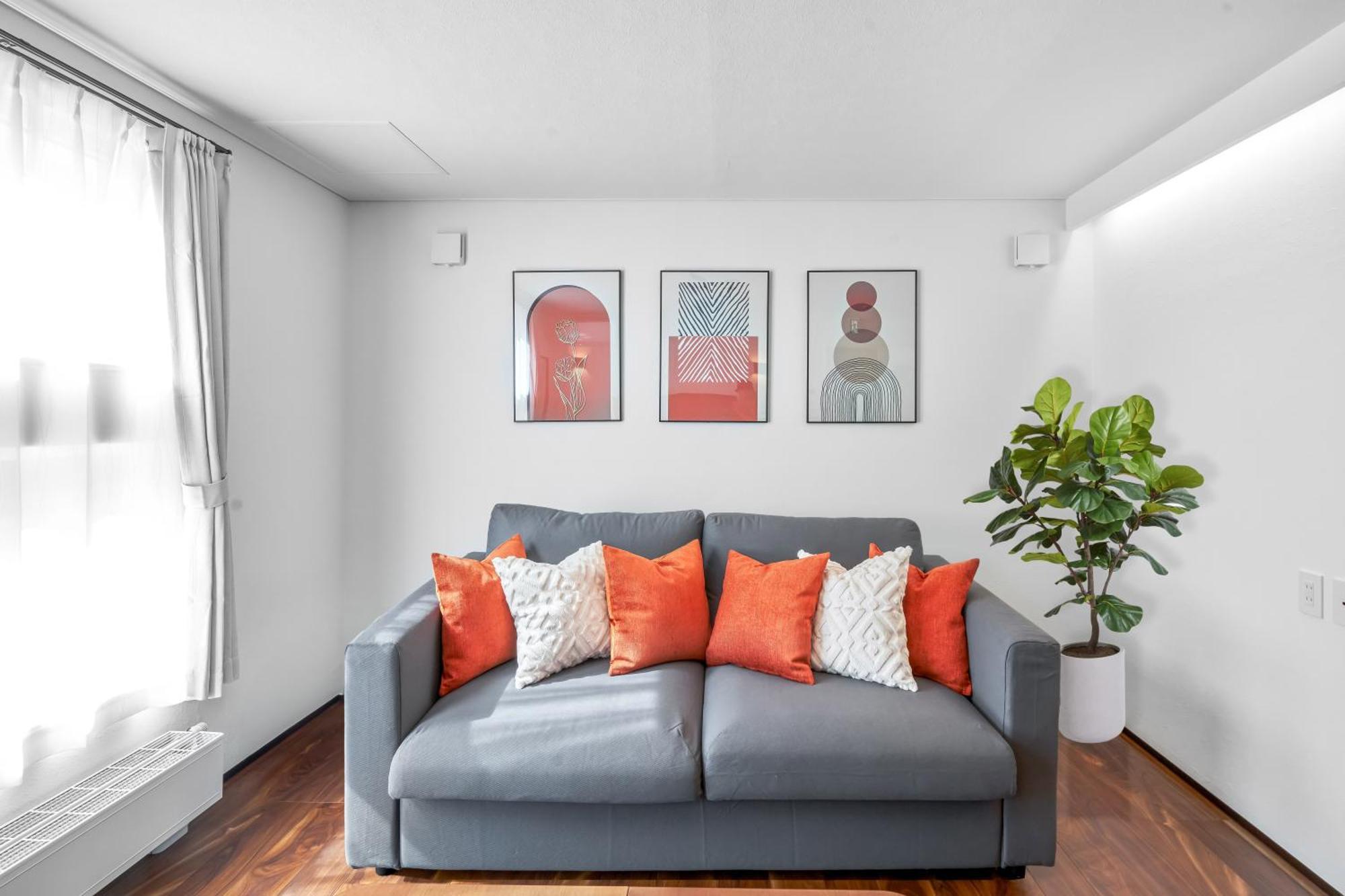 Location Lux Home, 2 Blocks To Sbwy, Sleeps 9 度假居
