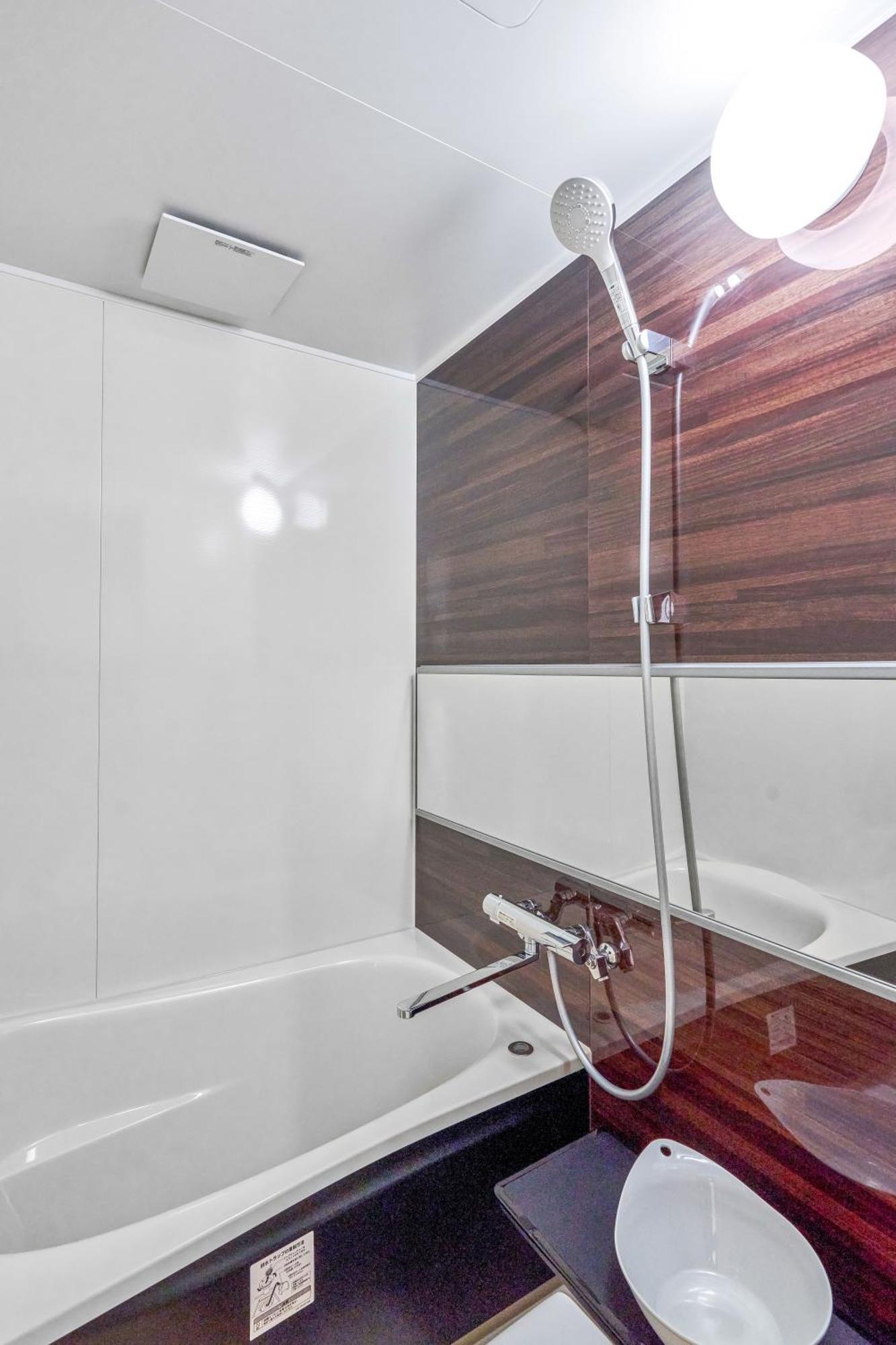 Location Lux Home, 2 Blocks To Sbwy, Sleeps 9 度假居